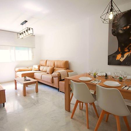 Ave Huelin 3Rooms Alojamiento Con Parking Y Ac Málaga Kültér fotó