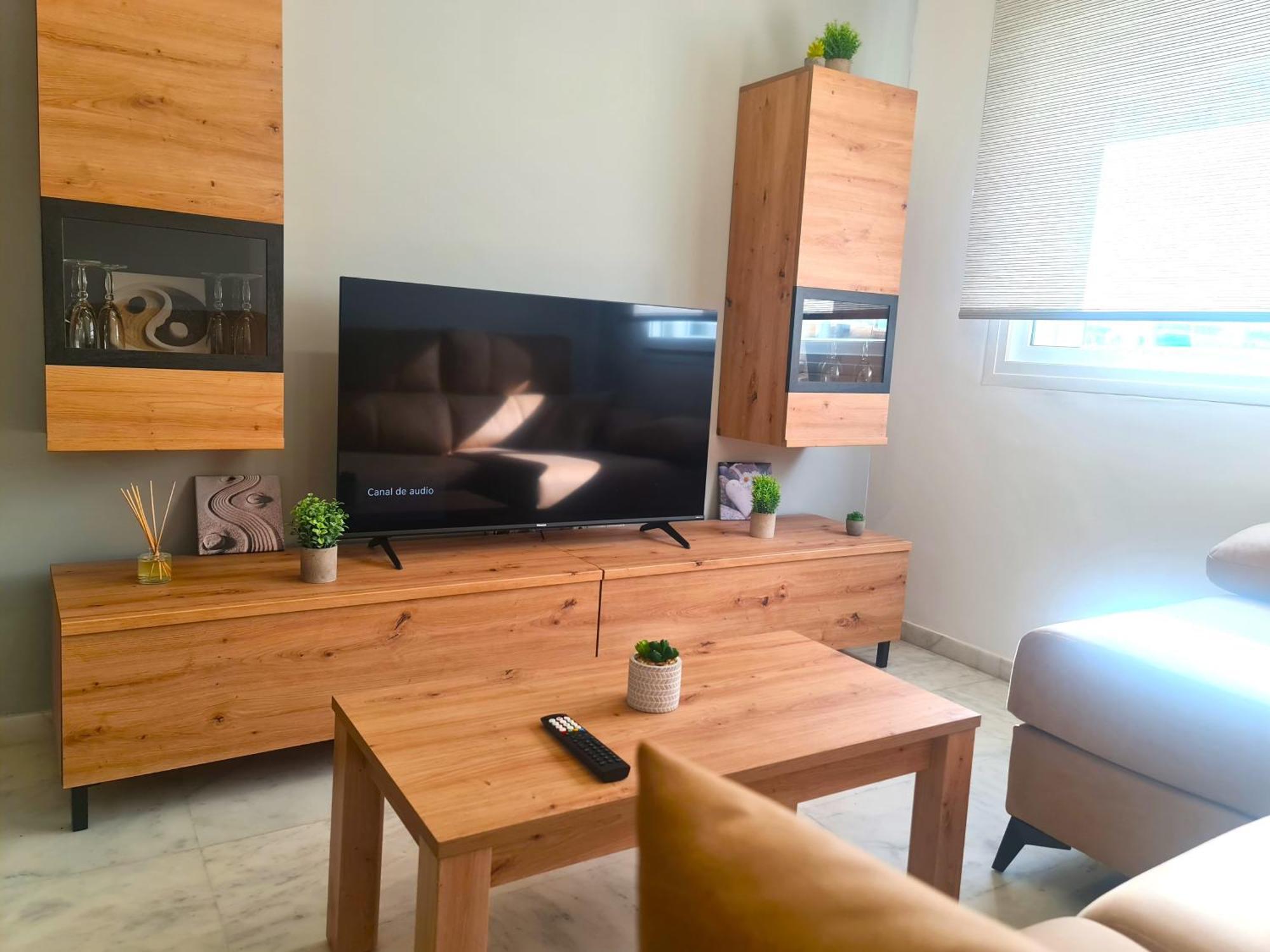 Ave Huelin 3Rooms Alojamiento Con Parking Y Ac Málaga Kültér fotó