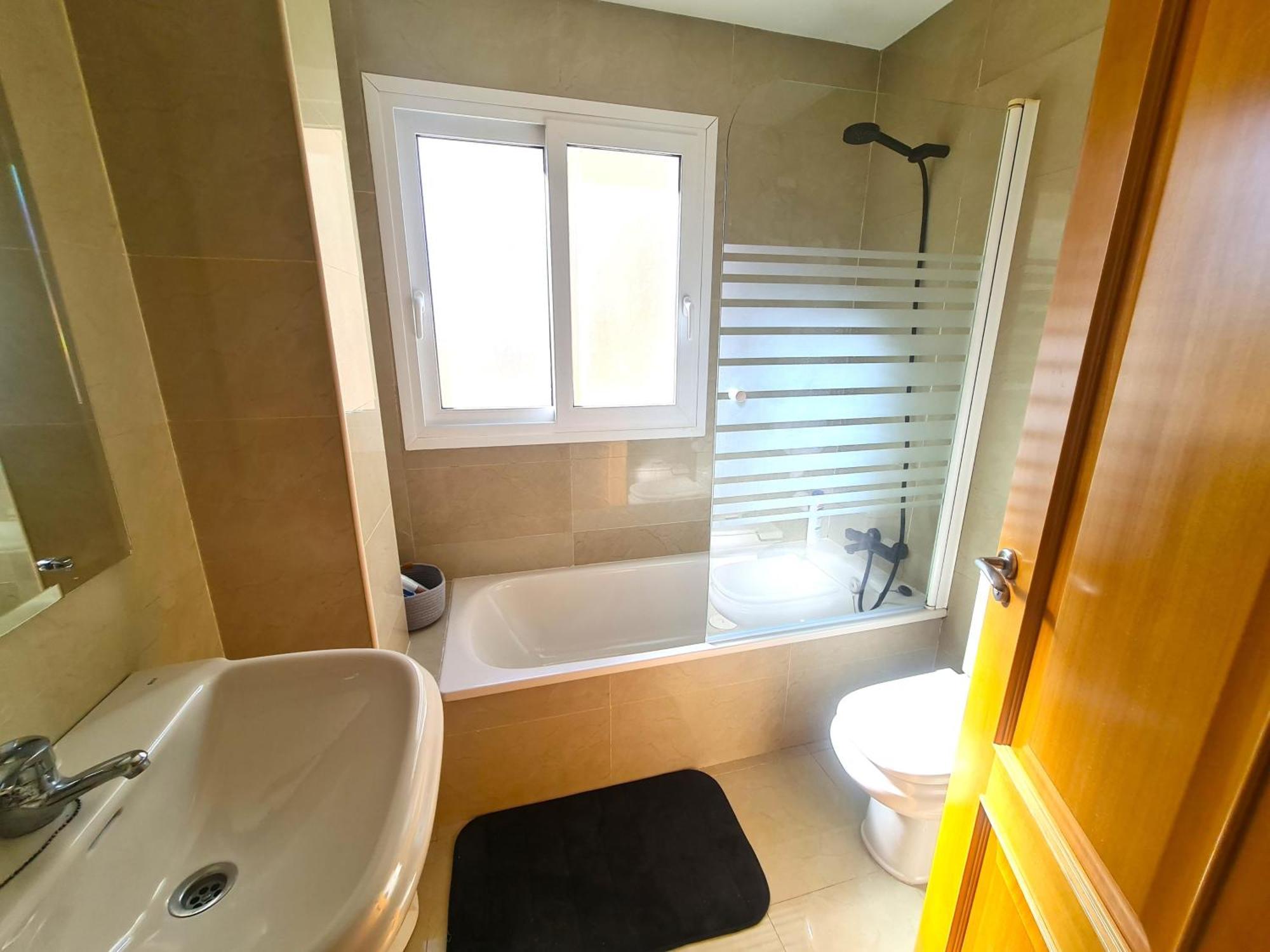 Ave Huelin 3Rooms Alojamiento Con Parking Y Ac Málaga Kültér fotó
