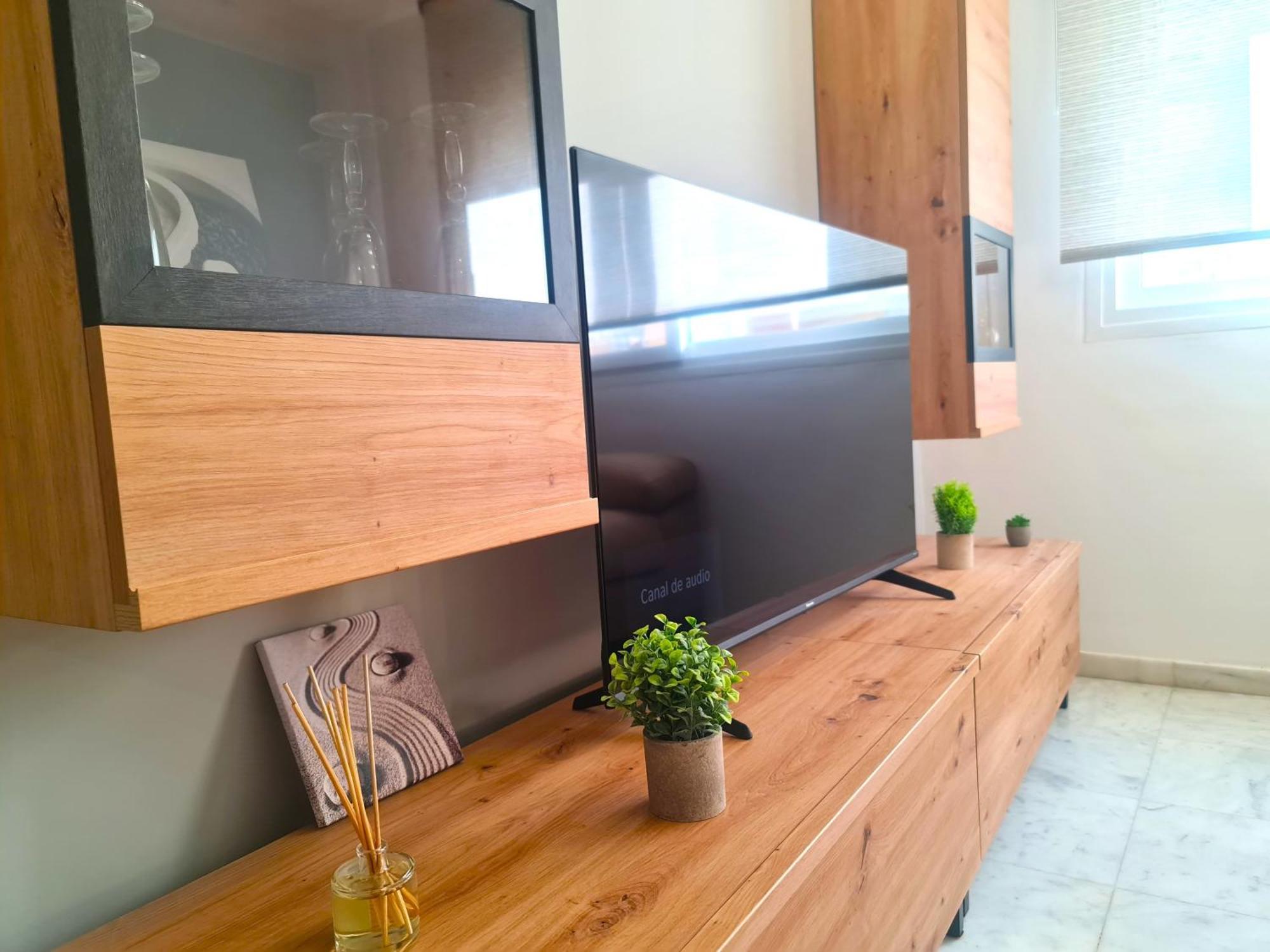 Ave Huelin 3Rooms Alojamiento Con Parking Y Ac Málaga Kültér fotó